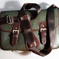 ELEGANTE AMPIA BORSA FOTOGRAFICA in PELLE (NUOVA)