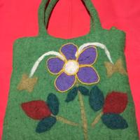 Borsa in feltro verde