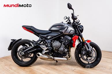 TRIUMPH TRIDENT 660 - 2022