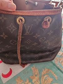 Borsa secchiello Louis Vuitton