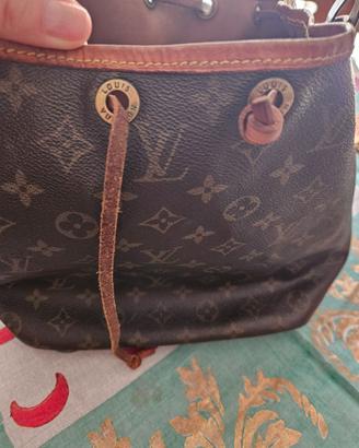 Borsa secchiello Louis Vuitton