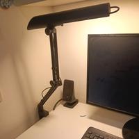 lampada da tavolo pieghevole 