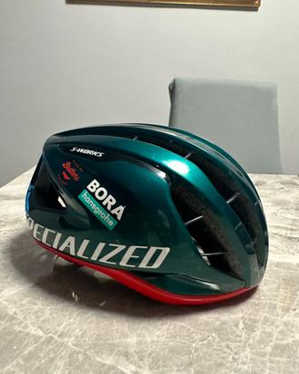 Casco da bici corsa