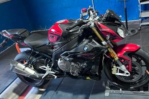 BMW s1000r