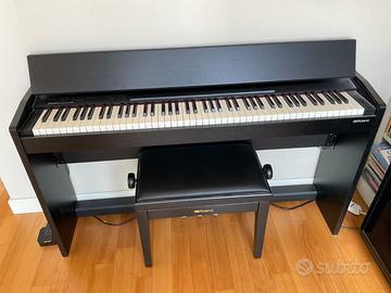 Pianoforte digitale Roland F140R + sgabello RBP200