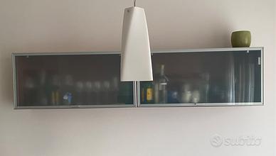 Pensile in ciliegio e vetro