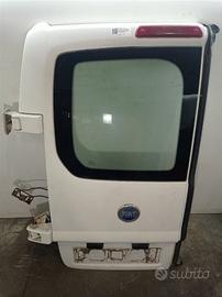 PORTA CARICO POSTERIORE A BATTENTE SX NON VETRATA