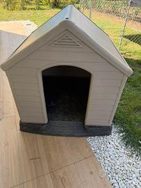Cuccia per cani da esterno Keter in resina