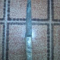 COLTELLO VINTAGE A MANICO LUNGO.