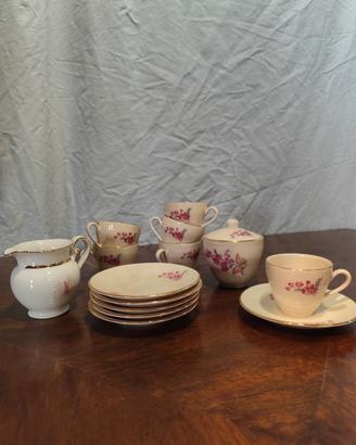Servizio da Caffè Vintage in Porcellana Fine 