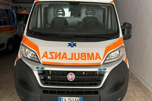 Ambulanza fiat ducato