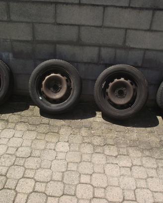 Gomme e cerchi ford 195/55r15 85H