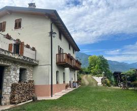 Rustico-Casale a Ala