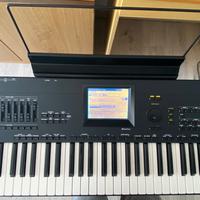 Mitica Tastiera Korg i30