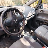 Mitsubishi colt 11-2007