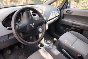 Mitsubishi colt 11-2007