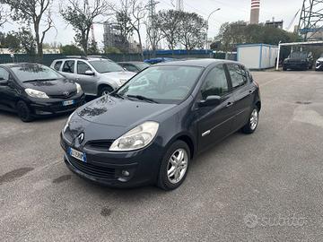 Renault Clio 1.2 5p. Rip Curl - 130.000km Neopaten