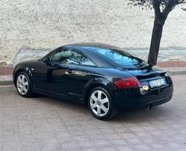 AUDI TT 1ª serie (8N) 180CV iscritta ASI