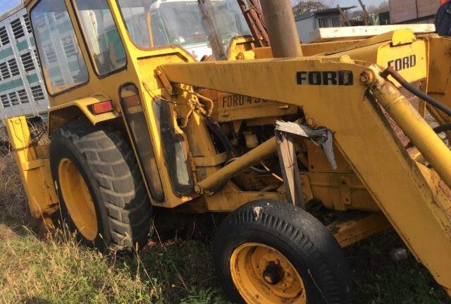 Altro Seleziona terna ford g 4600