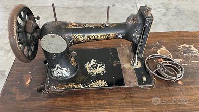 macchina da cucire Naumann