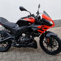 Aprilia Tuono 125