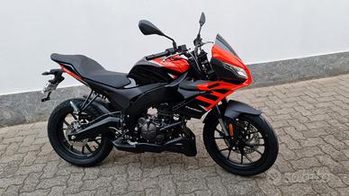 Aprilia Tuono 125