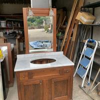 Mobile bagno completo in noce e specchio