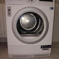 ASCIUGATRICE 9 KG ELECTROLUX  POMPA CALORE INVERTE