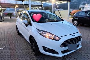  Ford Fiesta Titanium 2013 diesel 