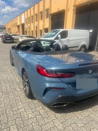 BMW M850i Cabrio V8 530 CV – Full Optional –