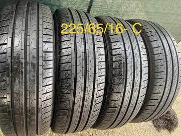 GOMME 225/65/16-C otime condizioni