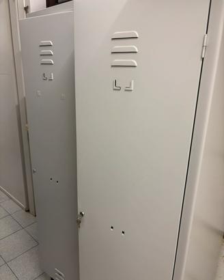 2x Armadietti spogliatoio in metallo