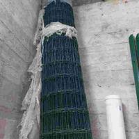 Rete e paletti per recinzione