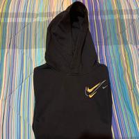 Felpa nike nera con cappuccio