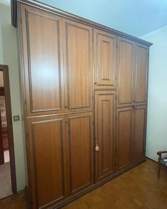 Armadio in legno