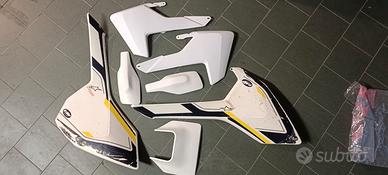 plastiche Husqvarna 