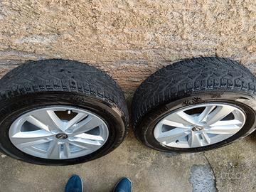 set gomme e cerchi in lega