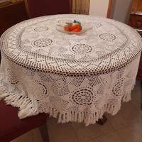 Copritavolo rotondo uncinetto