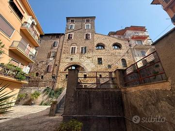 3 LOCALI A ANAGNI