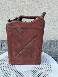Tanica vintage per trasporto carburante