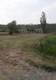 Privato vende ex villaggio turistico