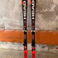 Sci discesa e sci fondo