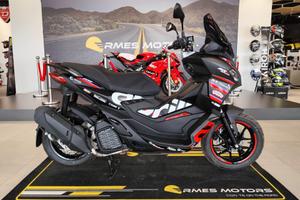 Aprilia SR GT 200 Sport