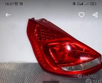 fanali Ford Fiesta 2008 sia dx che sx 