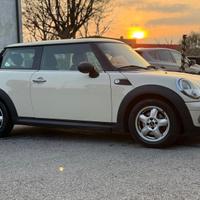 Mini 1.4 16V One (55kW)