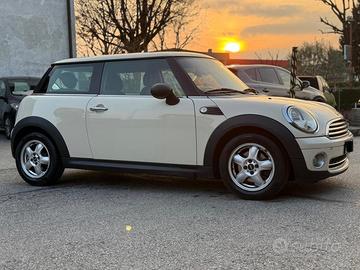 Mini 1.4 16V One (55kW)