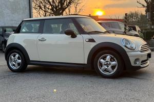 Mini 1.4 16V One (55kW)