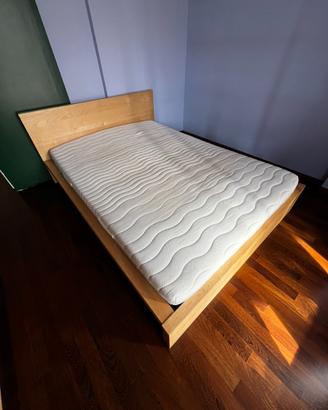 Letto Ikea Malm 140cm