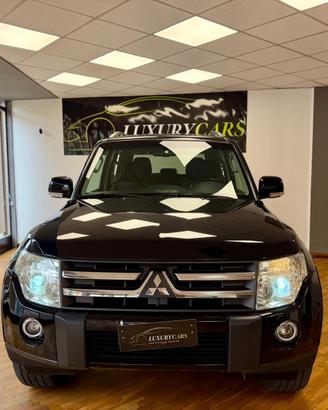 Mitsubishi Pajero 3.2 DI-D 16V 3p. Intense