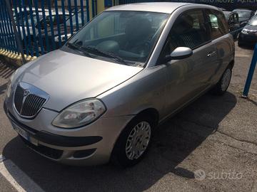 2006 Lancia Ypsilon 1.2 Argento tagliandata distri